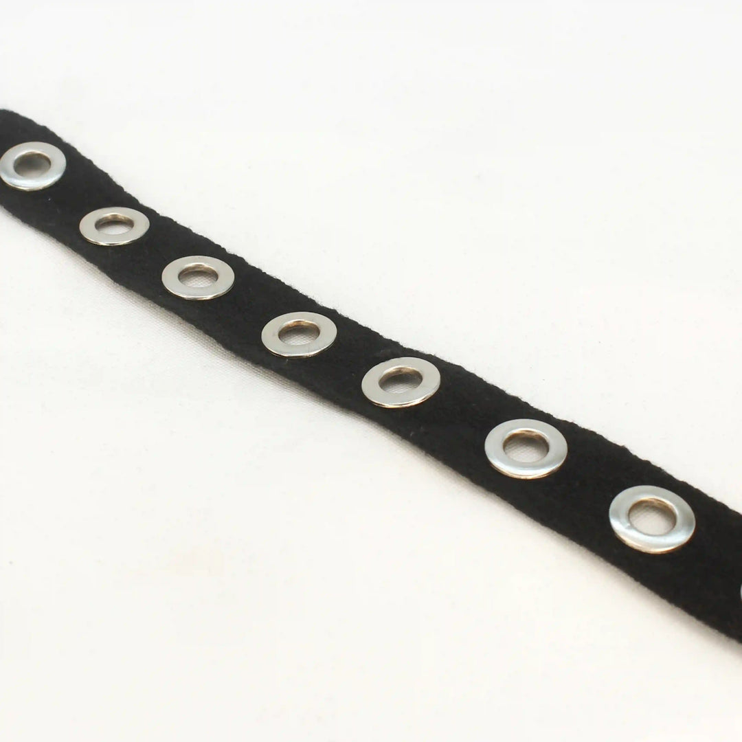 eyelet