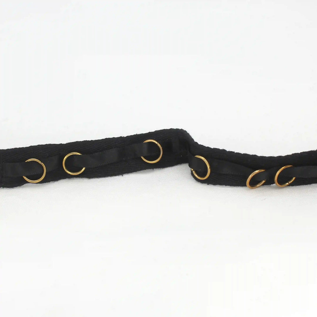 Grommet Chain Trim