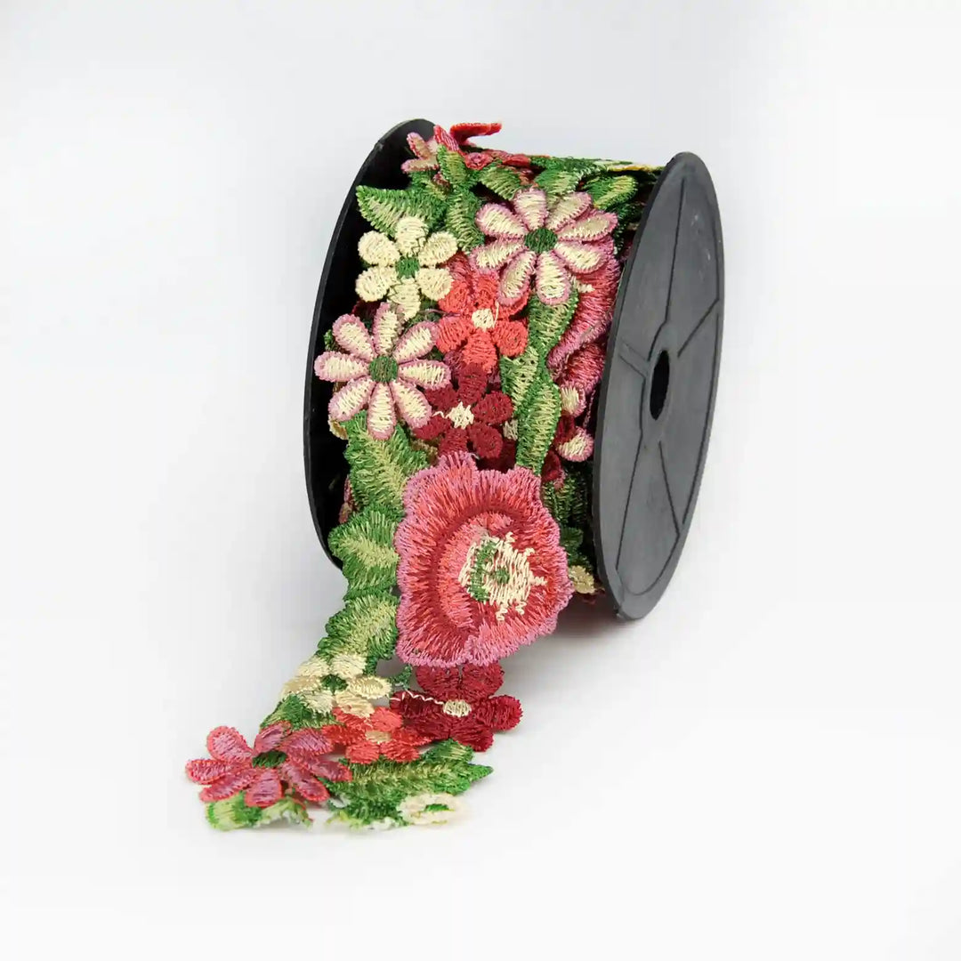 Premium floral embroidery lace trim for saree, kurti & gowns – elegant detailing by Ani Accessories for designer outfits