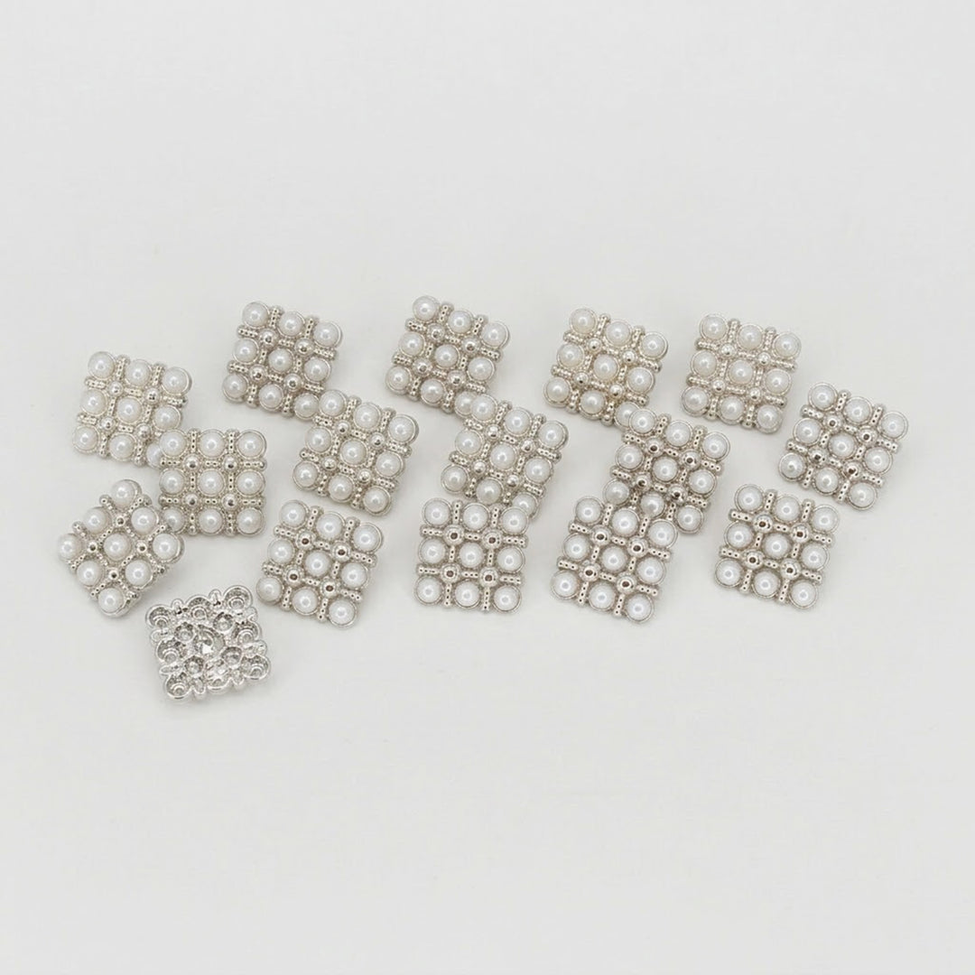 Pearl Square Medallion Button | 15mm(24L), 18mm(28L) & 20mm(32L)