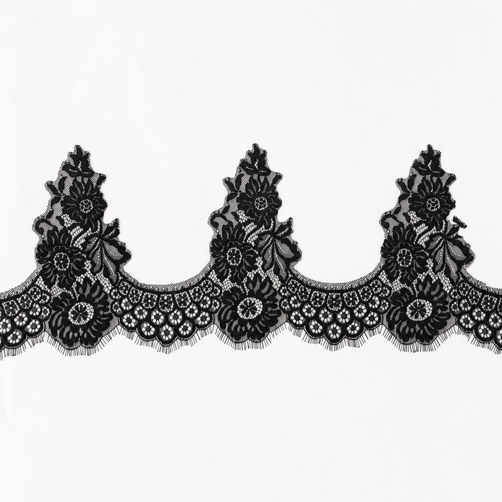 Floral and Foliage Leaf Pattern Chantilly Lace -3 Meters | FEL-3N