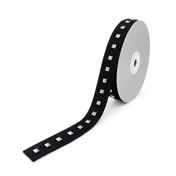 ANI Accessories black pyramid stud metal eyelet lace on a roll, 2 cm wide with white color background 