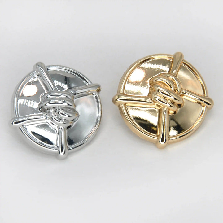 Cloverleaf Knot Button | 23mm & 15mm