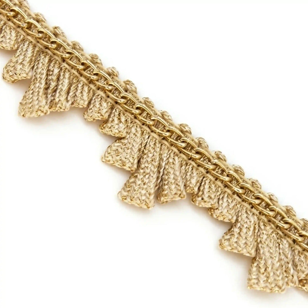 ANI Accessories close-up of golden chain lace showing the metal chain and pleated tabs 