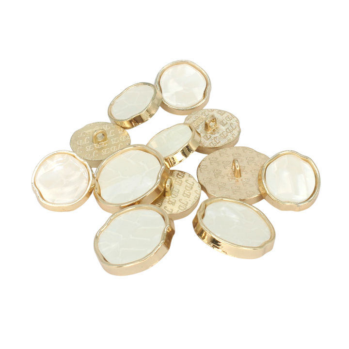 Wavy Pearl Gold Metal Button