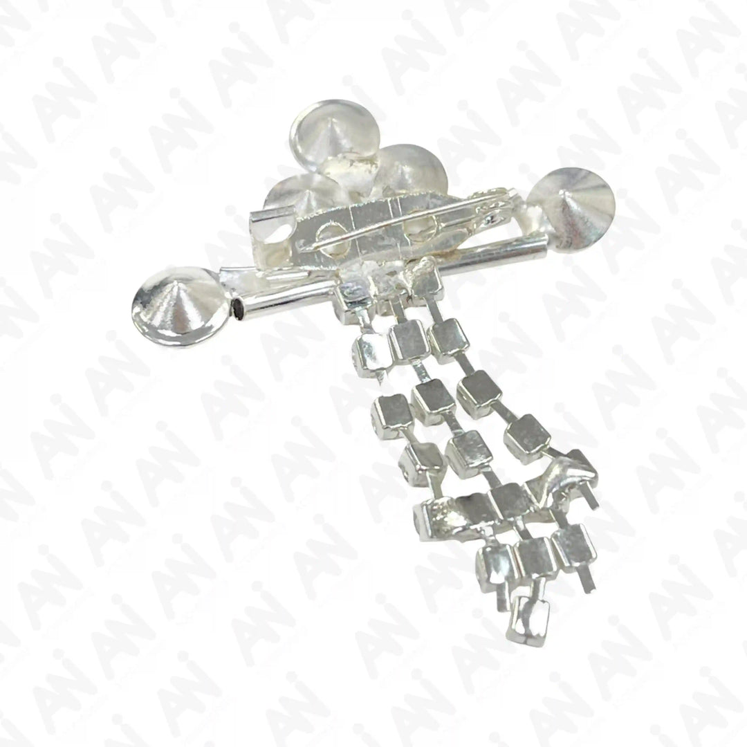 Regal Rhinestone & Crystal Brooch for Trendy Fashion with a unique design and elegant shine