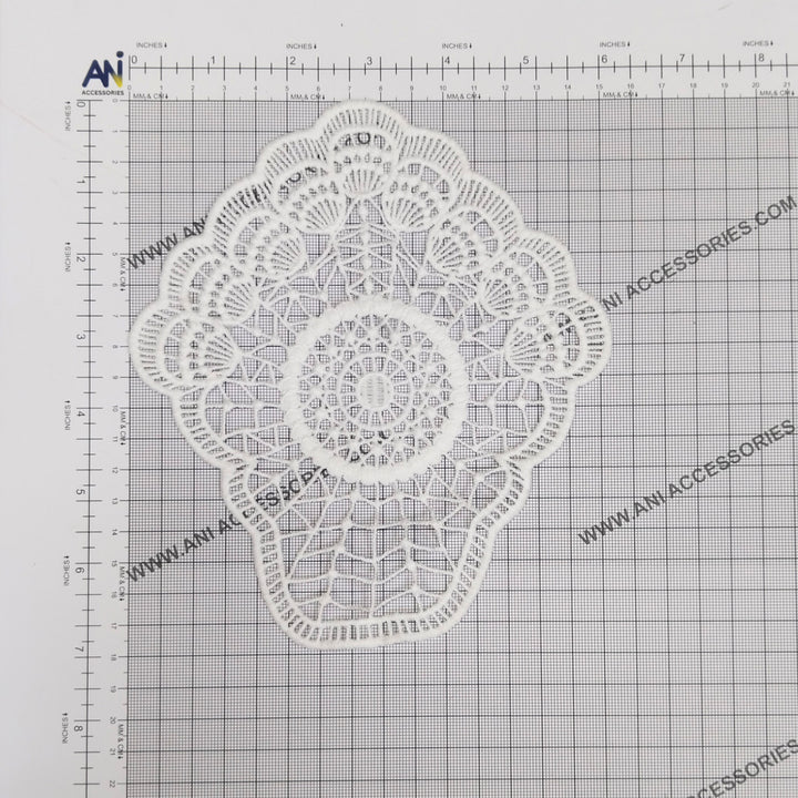 ANI Accessories sewable patch on a measuring grid: 7 x 6 inches (17.8 x 15.2 cm) 