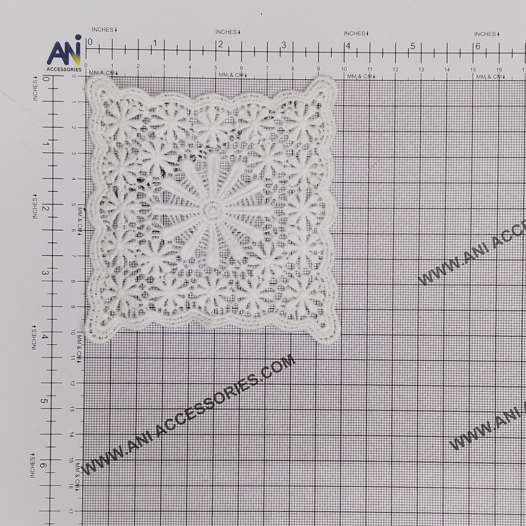 ANI Accessories square spun poly patch on a measuring grid: 4 x 4 inches (10 x 10 cm) 