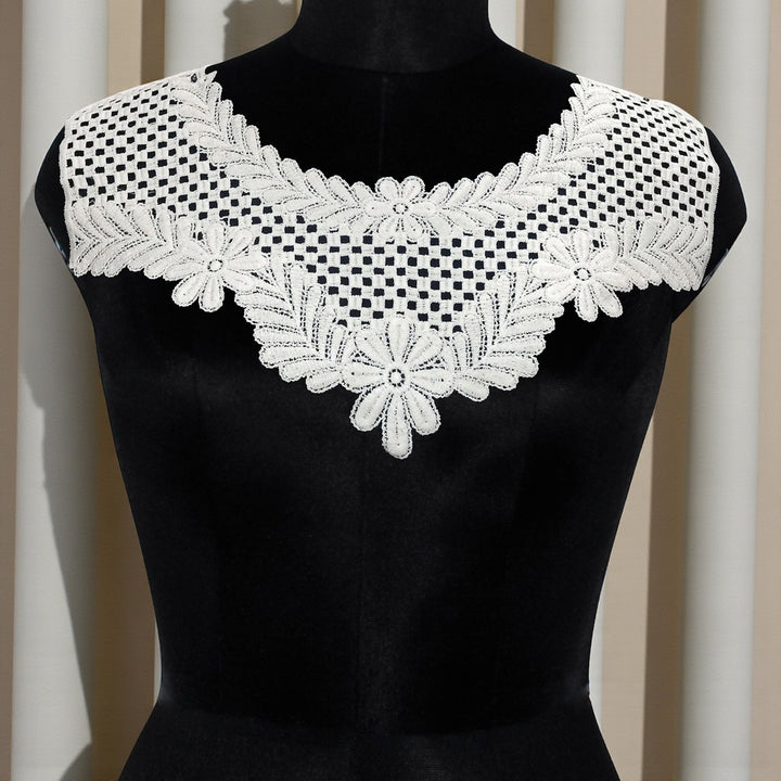 Honeycomb Style Floral Touch Yoke