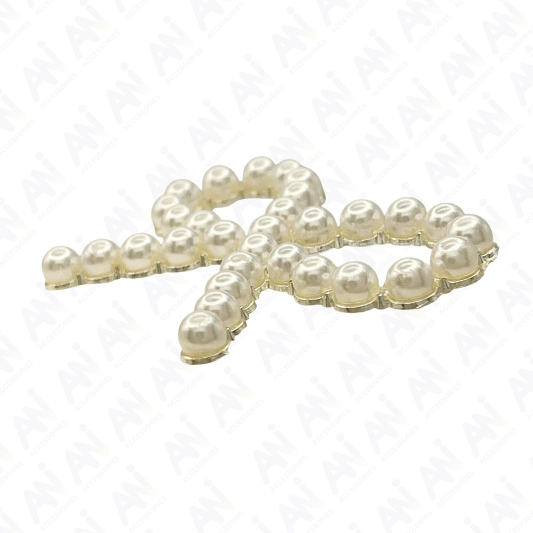 Elegant Bow Pearl Brooch for Saree, Hair, Hijab, Bridal & Wedding, featuring a delicate pearl design