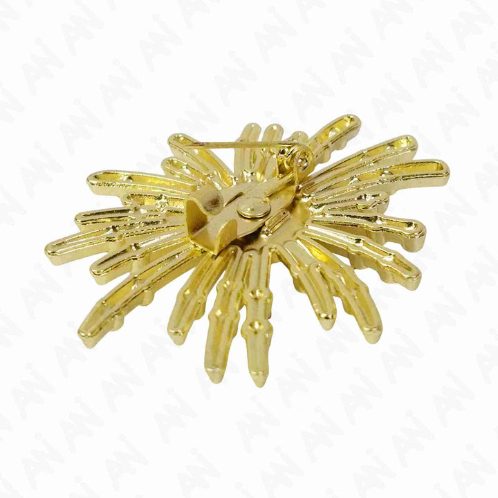 Golden floral pearl brooch for sarees & outfits with an elegant design for added style